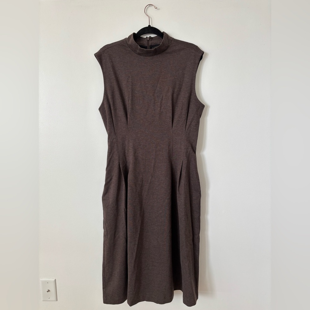 Women’s Banana Republic Rabia Ponte Midi Dress - Picture 2 of 4
